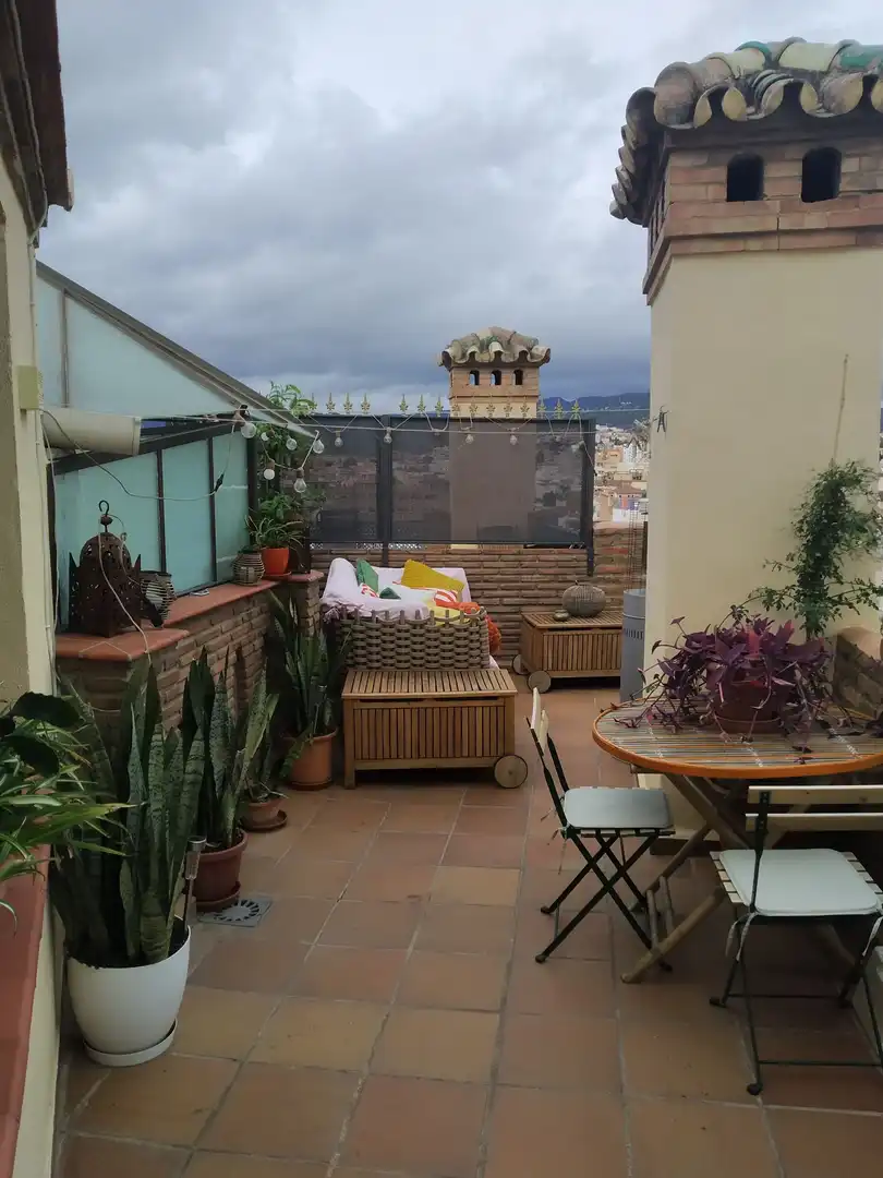 Terrasse von Dachboden zur Miete in Málaga mit Klimaanlage, Terrasse und Möbliert