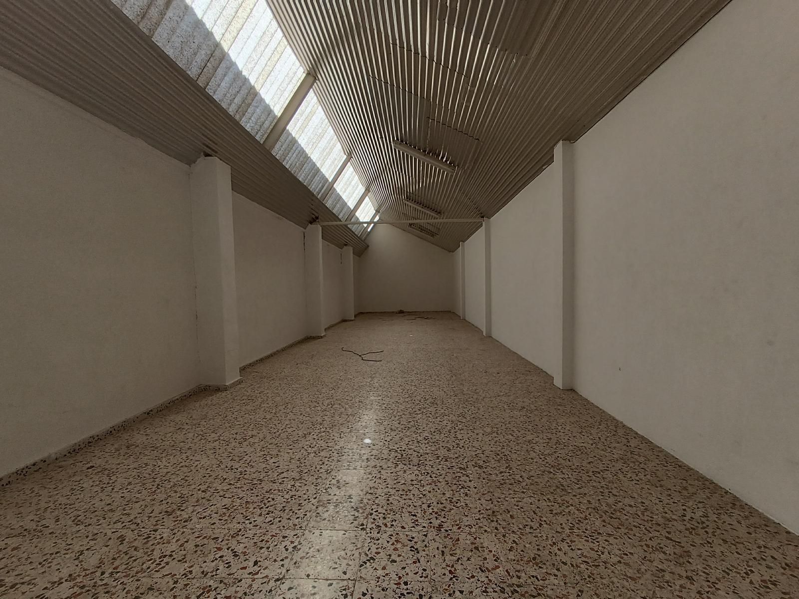 Nau industrial de lloguer en Málaga Capital