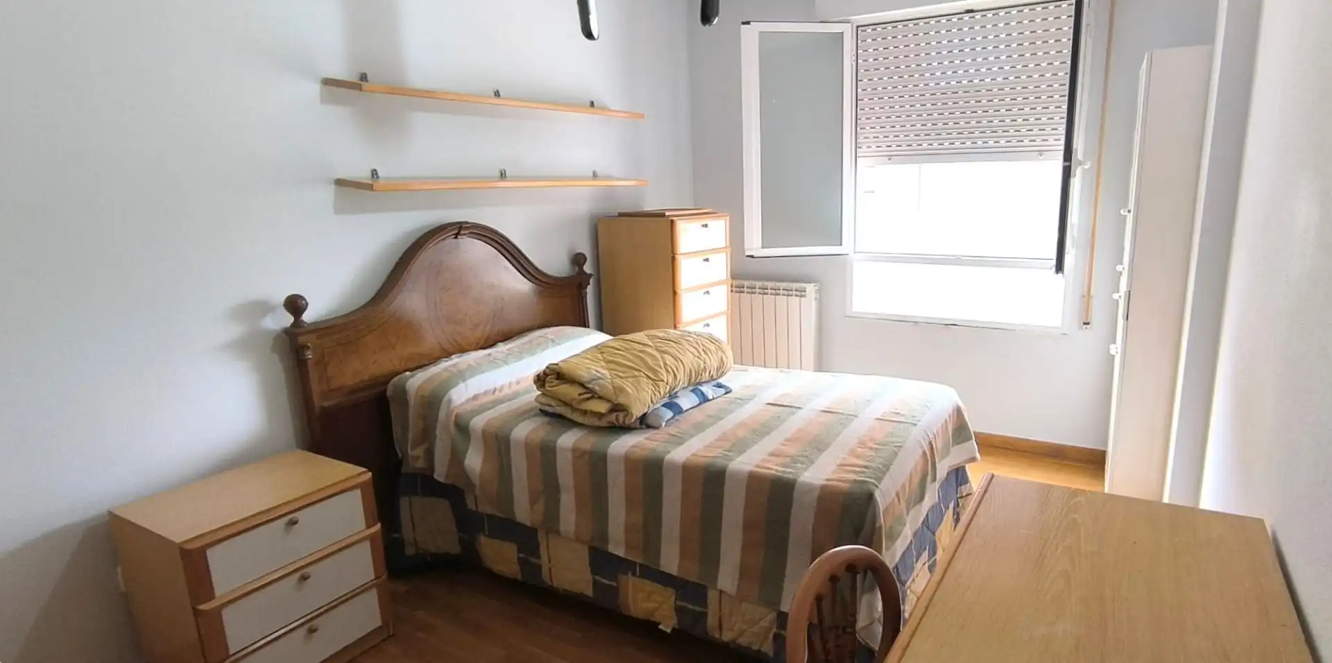 Schlafzimmer von Wohnungen zum Verkauf in Alberite mit Heizung, Terrasse und Abstellraum