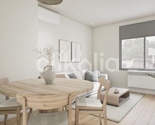 Living room of Flat for sale in  Barcelona Capital  with Air Conditioner