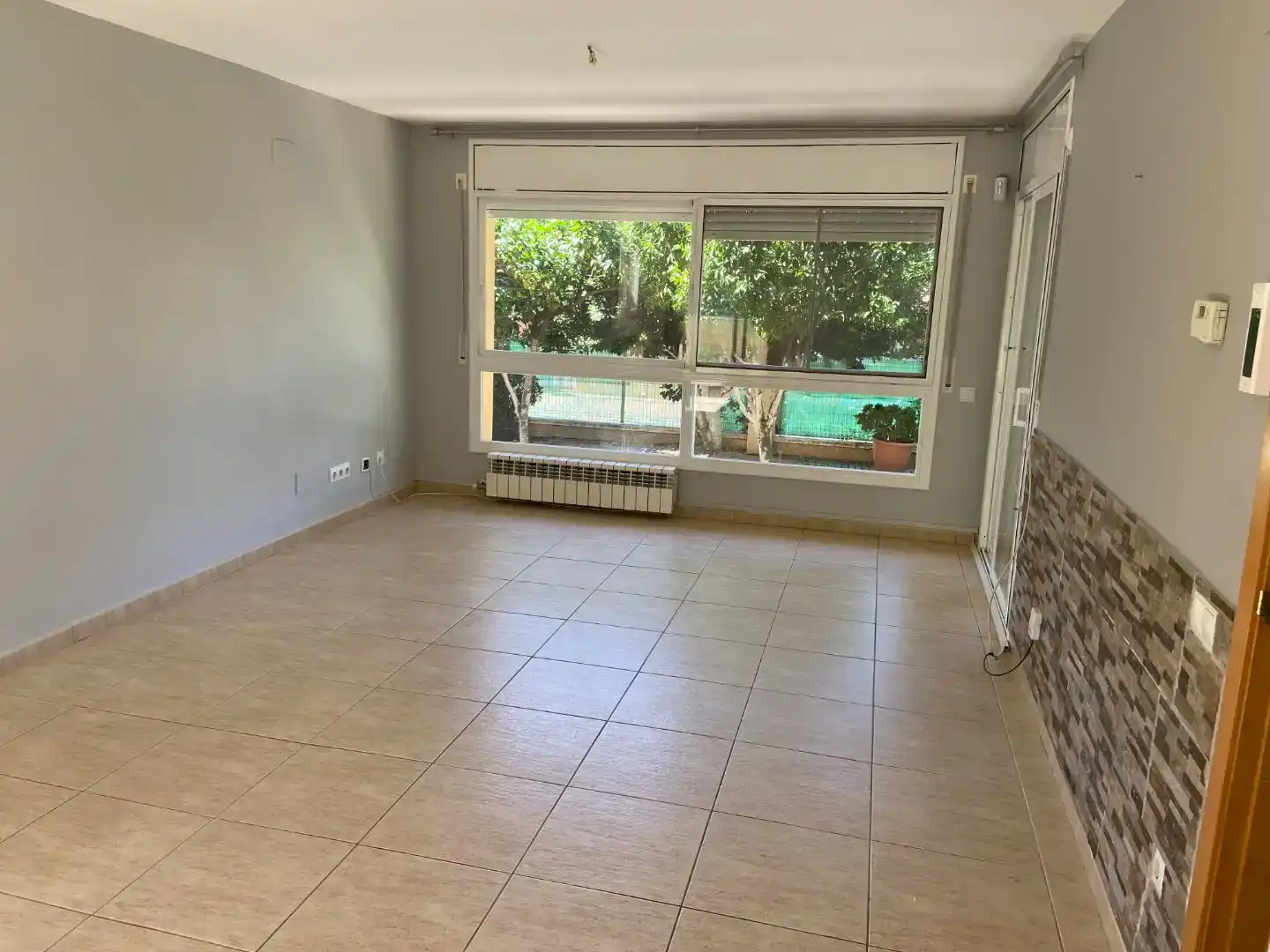Sala d'estar de Casa o xalet en venda en Vinyols i els Arcs