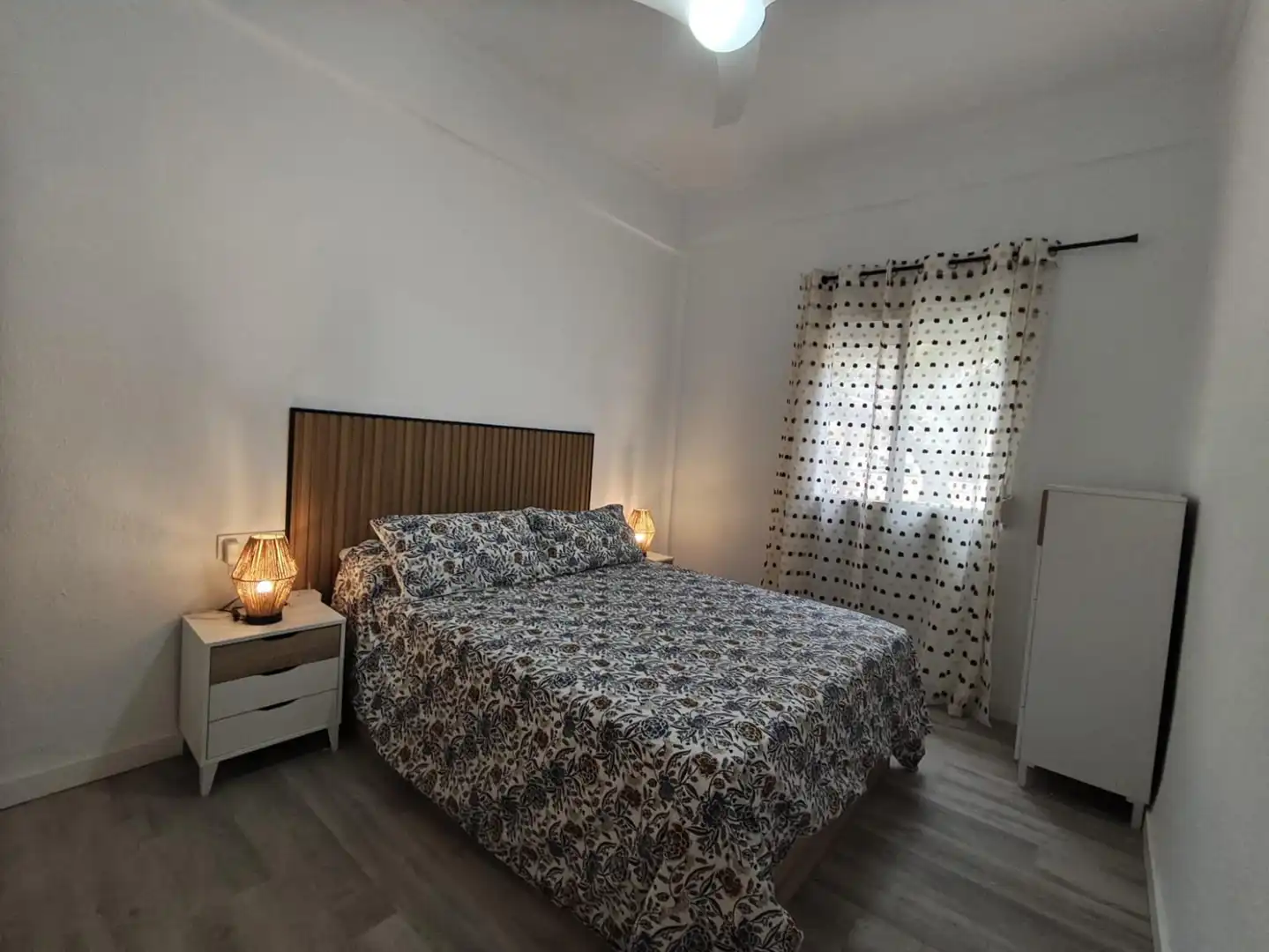 Schlafzimmer von Wohnung zur Miete in Sagunto / Sagunt mit Abstellraum und Möbliert