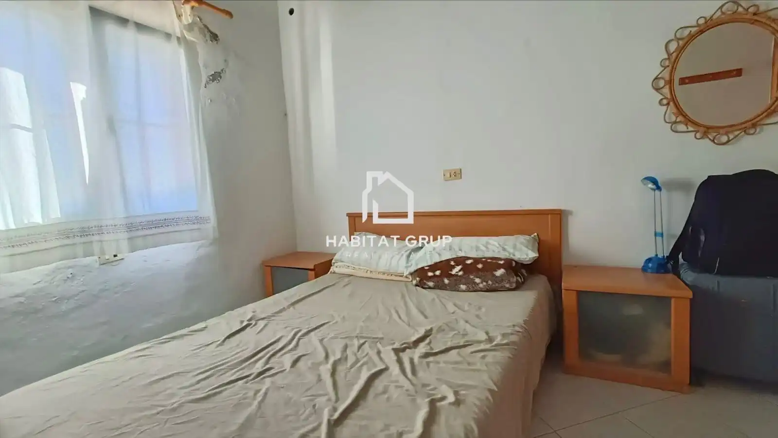 Schlafzimmer von Einfamilien-Reihenhaus zum Verkauf in Sant Lluís mit Heizung, Privatgarten und Terrasse