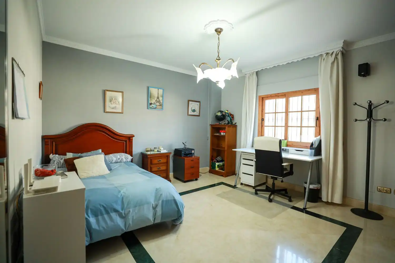 Habitación de Casa o chalet en venta en Pizarra con Aire acondicionado, Calefacción y Jardín privado