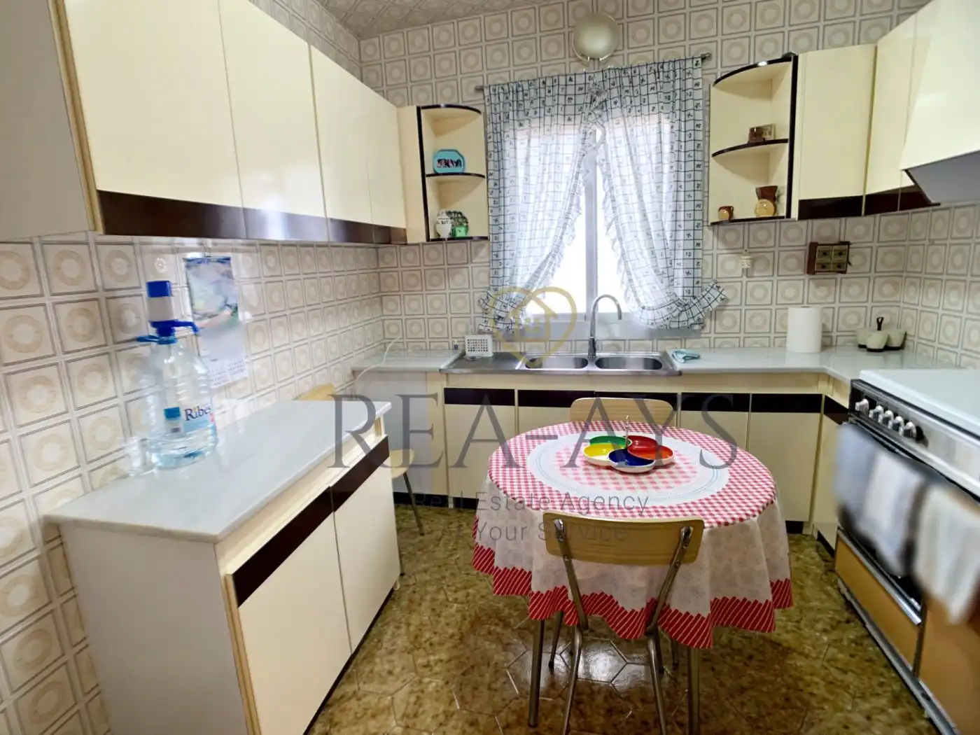 Cocina de Casa o chalet en venta en Vallirana con Jardín privado, Terraza y Trastero