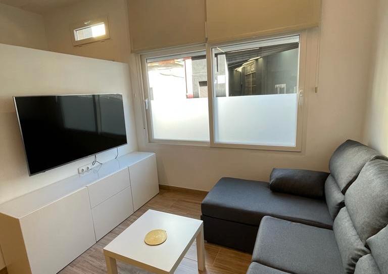 Photo 1 of Planta baja to rent in Ciutat Jardí - Torreta Verdí, Alicante