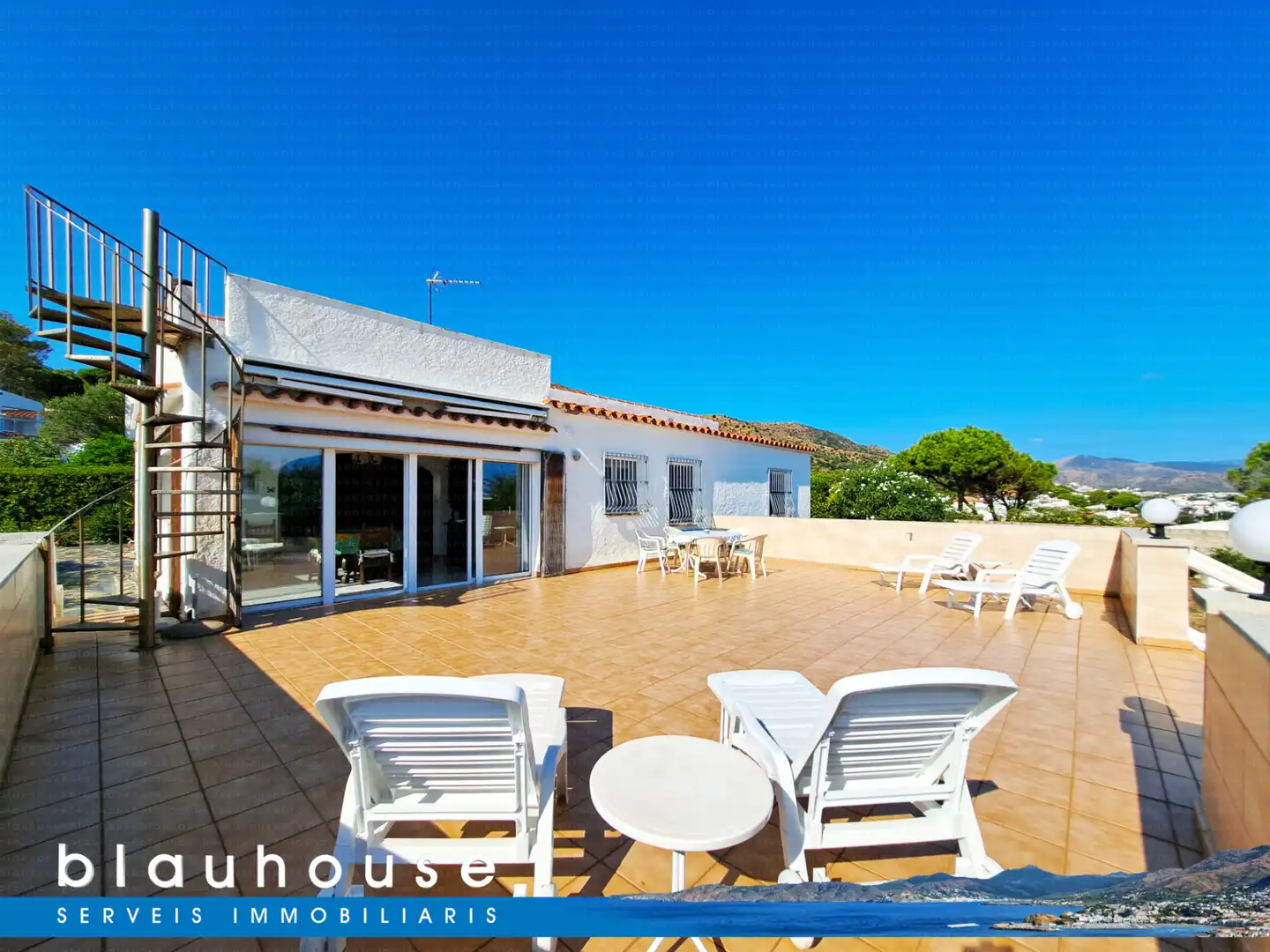Haus mit Garten zum Verkauf in El Port de la Selva