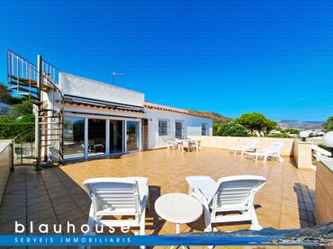 Haus mit Garten zum Verkauf in El Port de la Selva