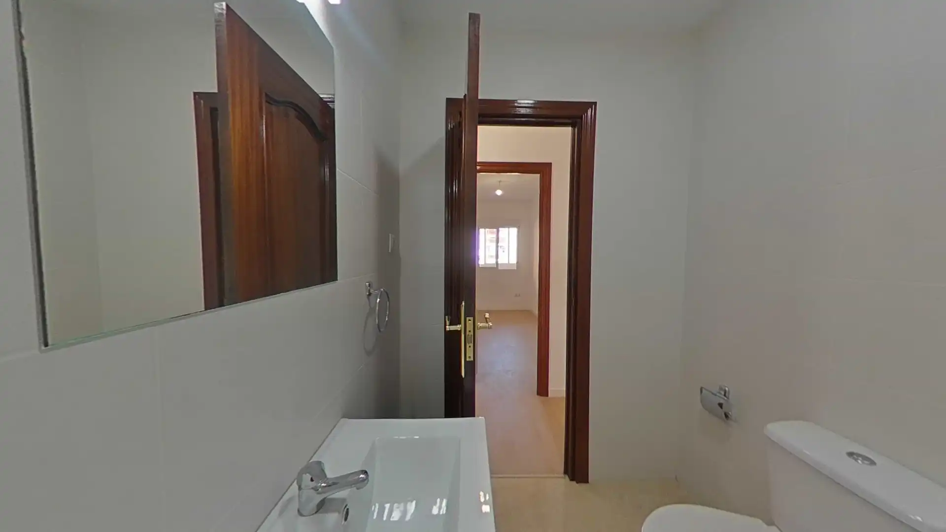 Baño de Piso en venta en Fuenlabrada