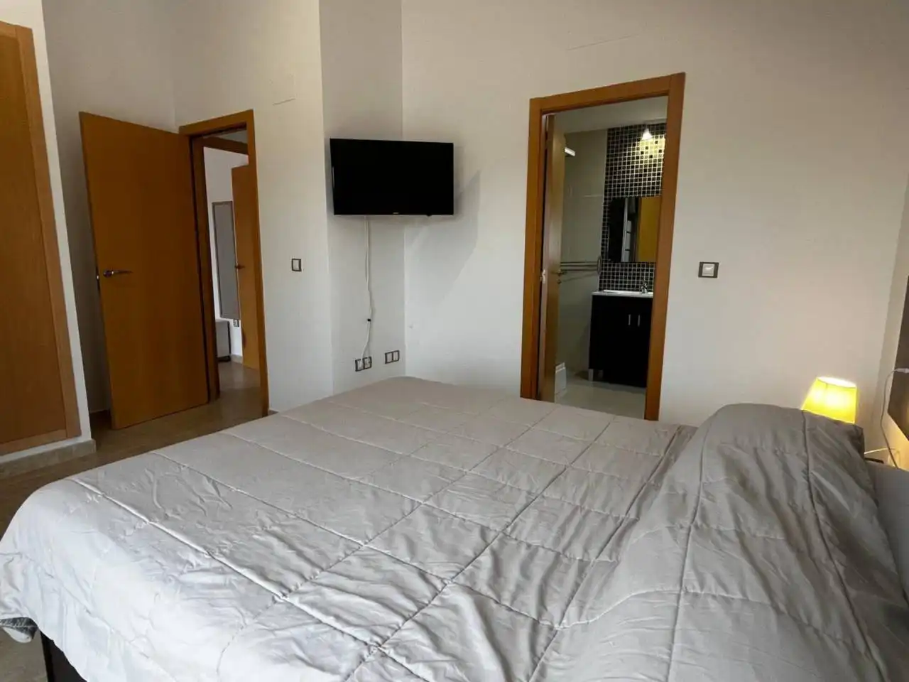 Schlafzimmer von Dachboden zum Verkauf in San Jorge / Sant Jordi mit Klimaanlage, Heizung und Terrasse