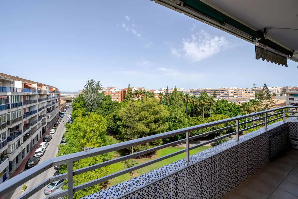 Piso con ascensor en venta en Calle San Miguel de Salinas, imagen 24
