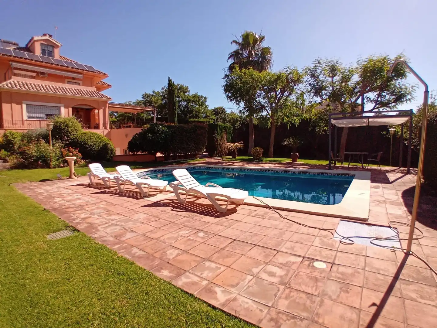 Garden of Houses for sale in Córdoba  with Air Conditioner, Heating and Private garden