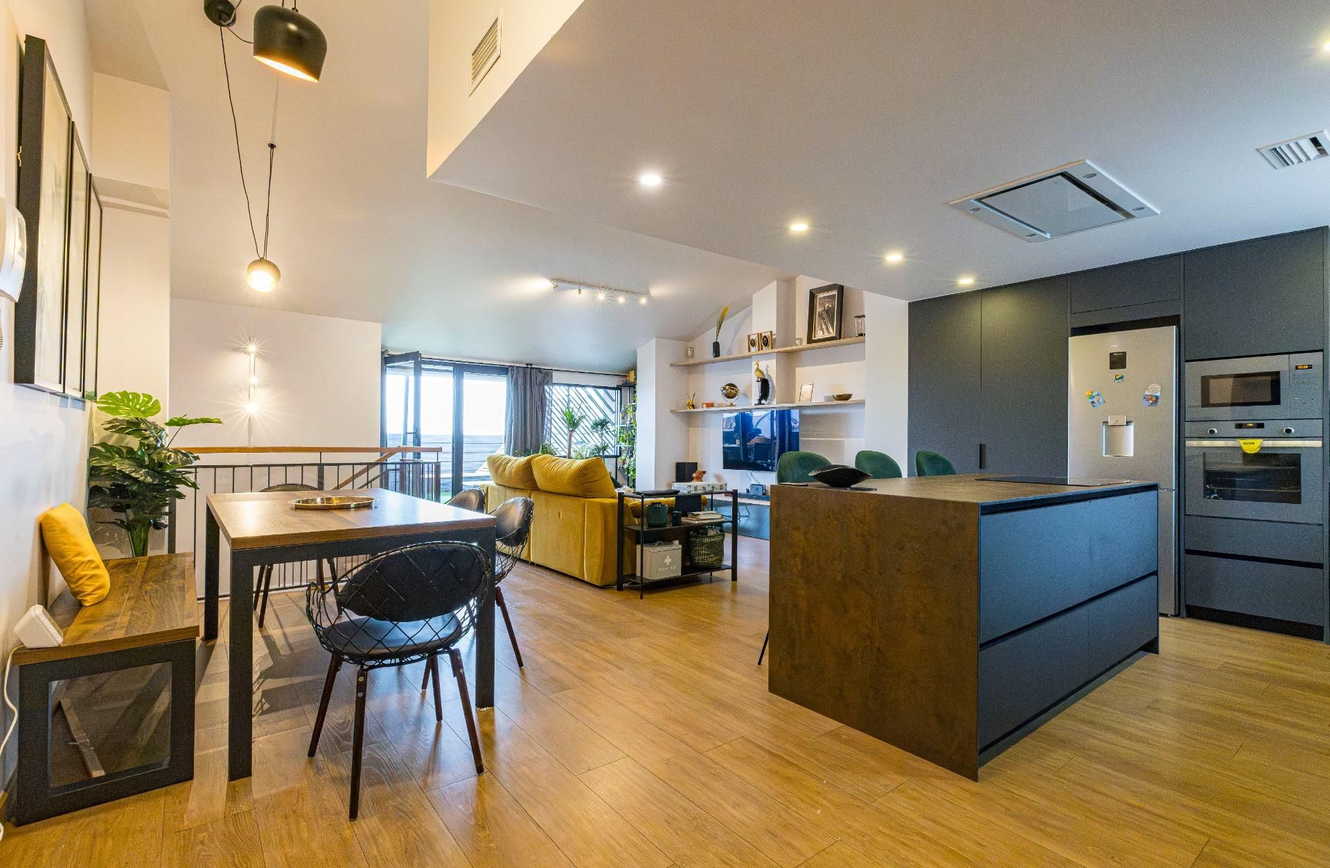 Sala d'estar de Àtic en venda en  Murcia Capital amb Aire condicionat, Terrassa i Traster