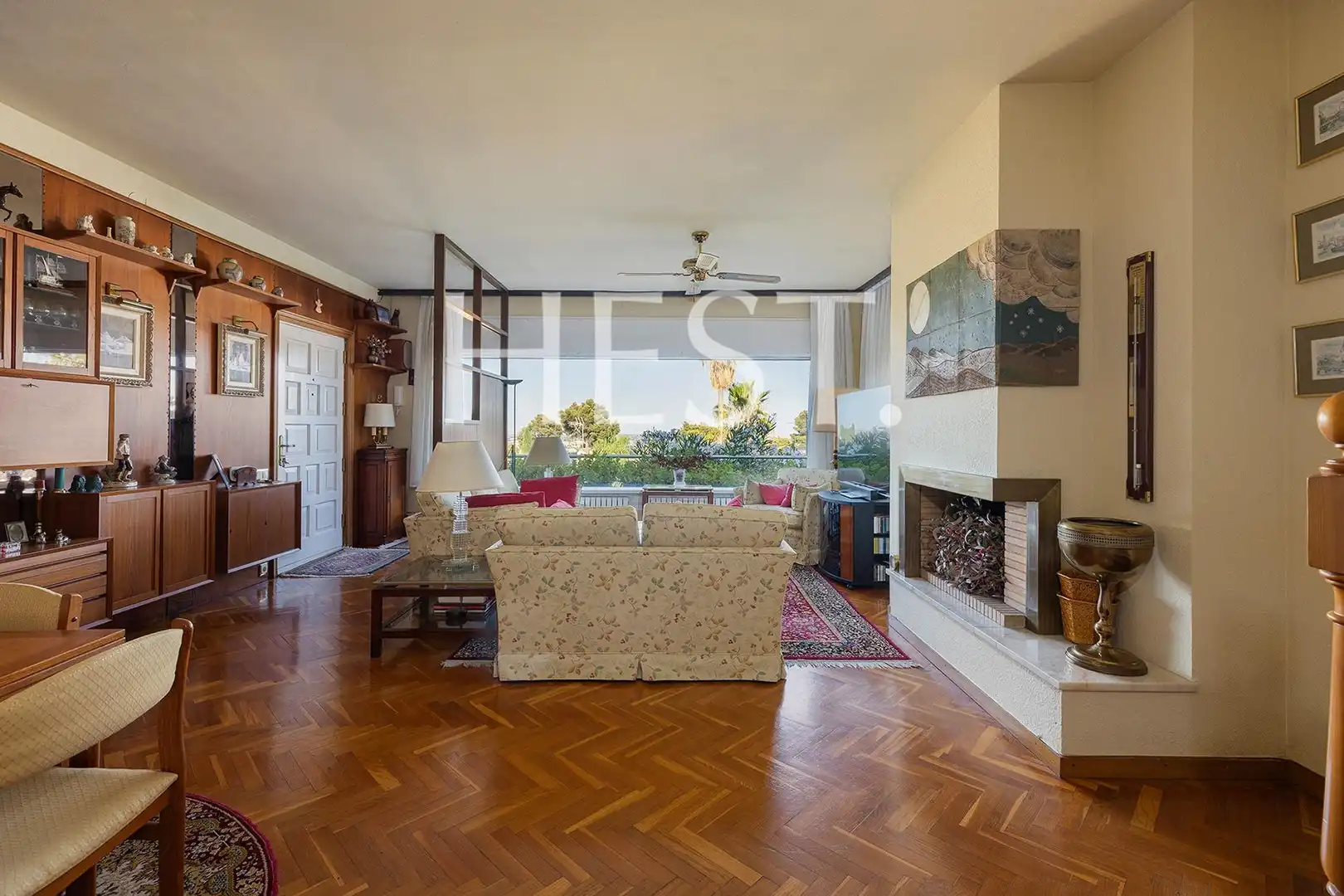 Sala de estar de Casa o chalet en venta en Castelldefels con Calefacción, Jardín privado y Parquet