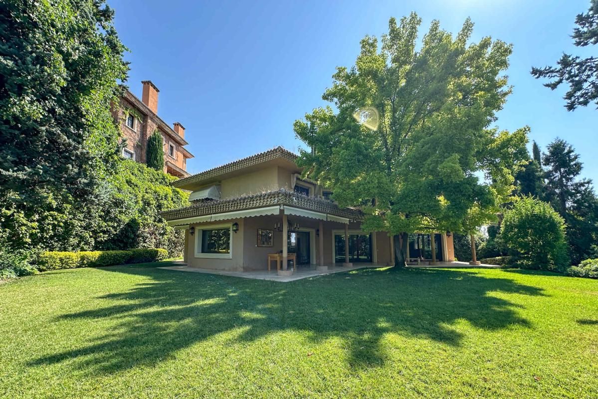 House or chalet for sale in C. de la Virgen de los Rosales, Aravaca