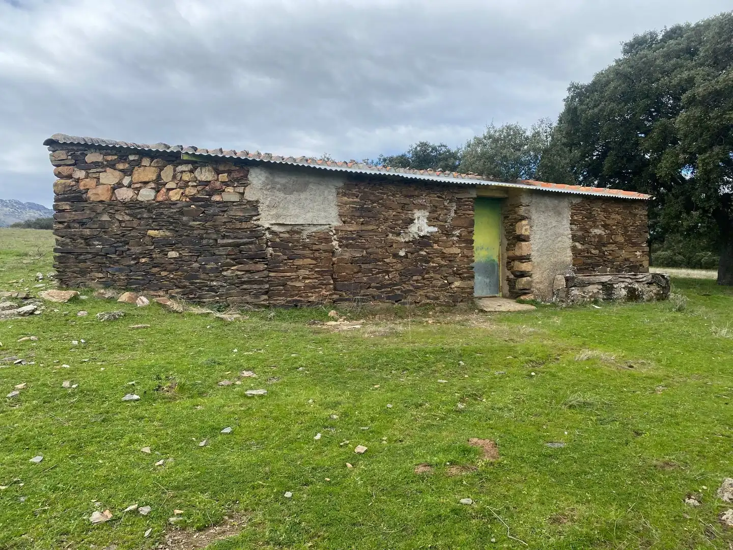 Vista exterior de Terreny en venda en Mohedas de la Jara