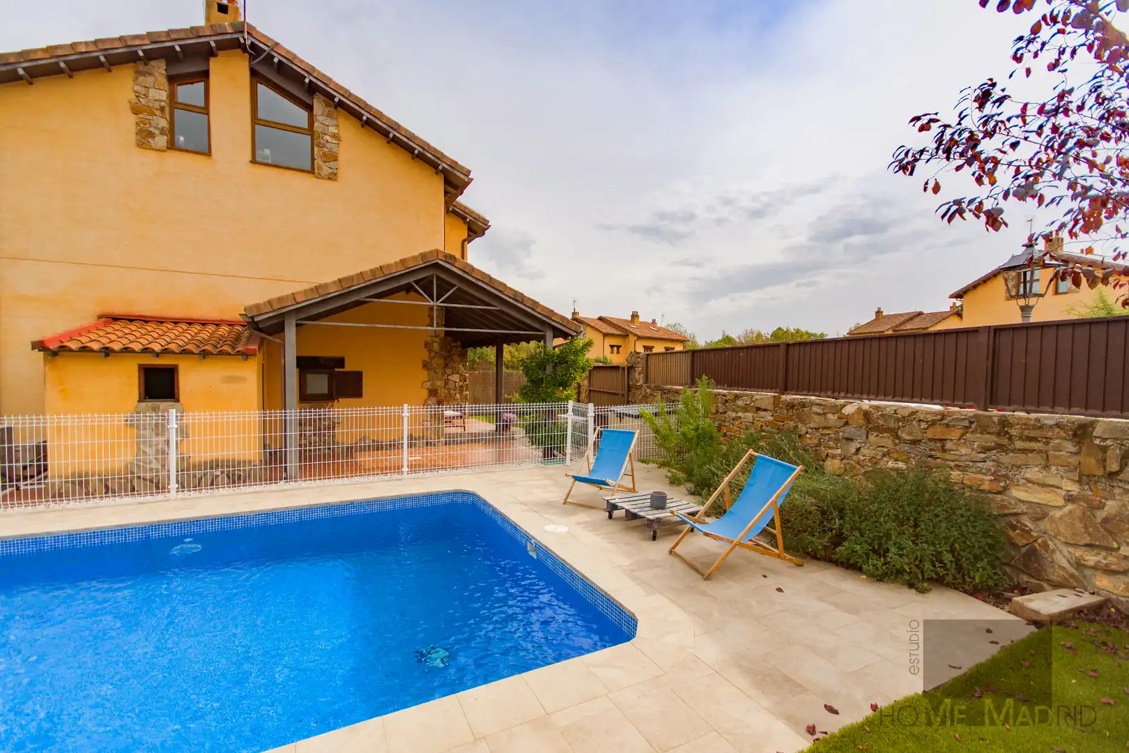 Maison jumelée avec piscine à vendre à Calle Prado Gómez