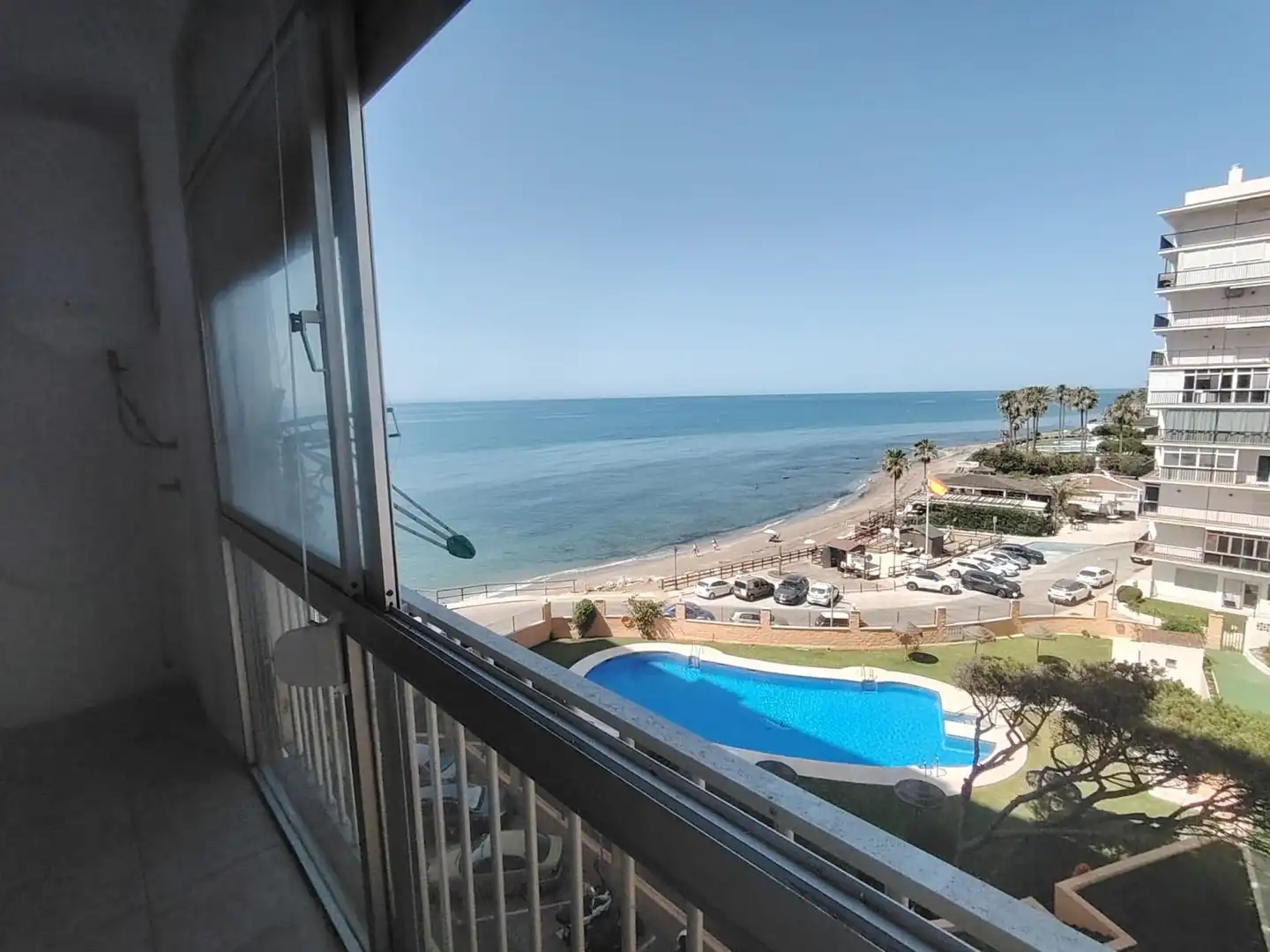Apartament amb piscina en venda a Calahonda