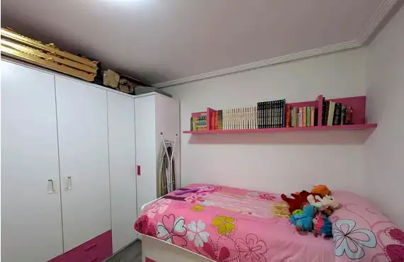Habitación de Piso de alquiler en Linares con Aire acondicionado, Calefacción y Parquet