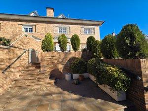 Vista exterior de Casa o xalet en venda en Pozuelo de Alarcón