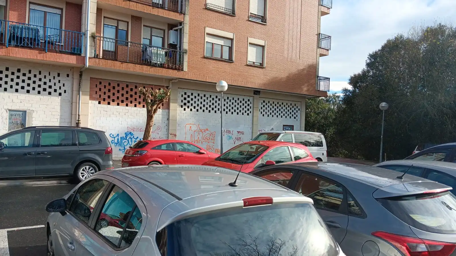 Local comercial en venda a Errekatxu Kalea 17