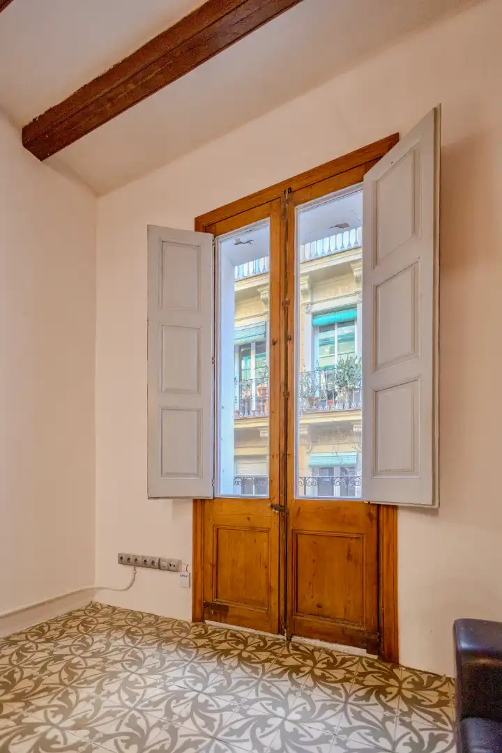 Piso en venta en Barcelona con Aire acondicionado, Calefacción y Horno