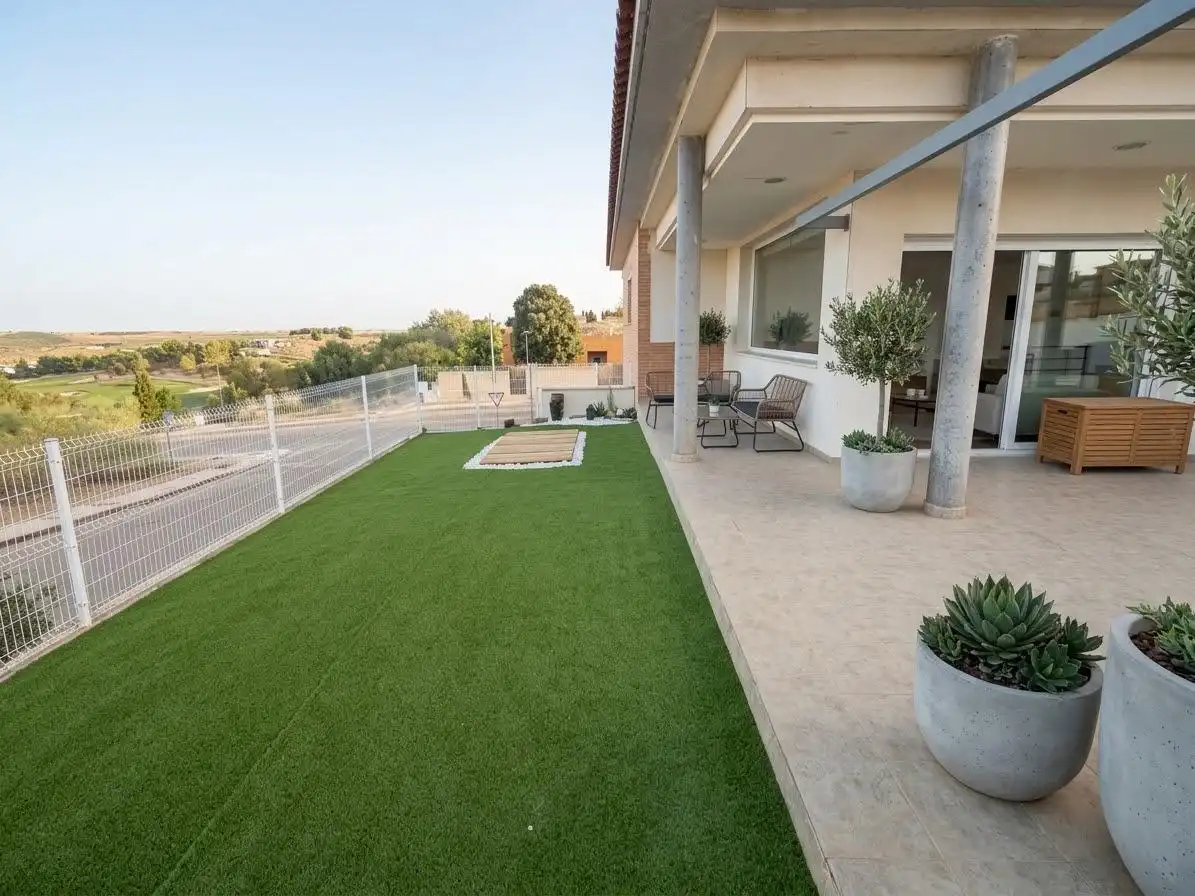 Houses for sale in Avenida del Aguila Real, Layos