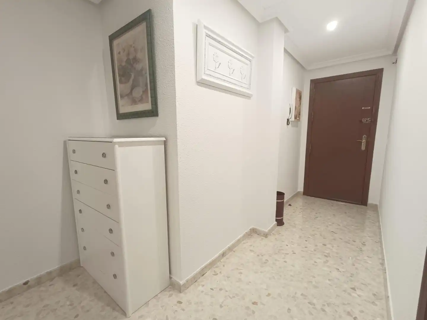 Flat for rent in Córdoba  with Air Conditioner, Private garden and Storage room