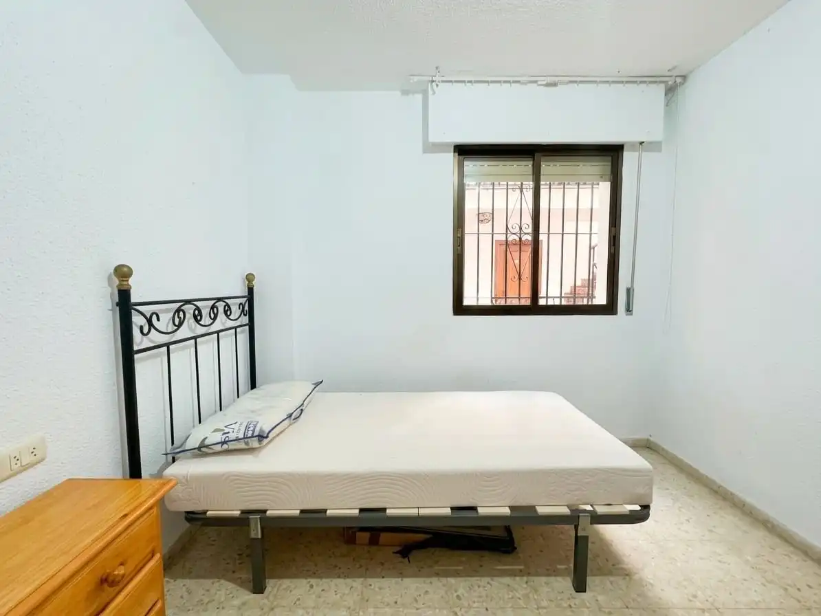 Dormitori de Pis en venda en Torrox amb Terrassa i Moblat