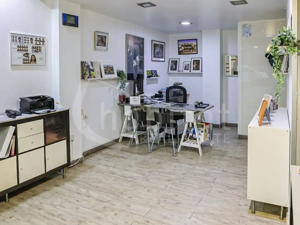 Local en venta en Los Montesinos