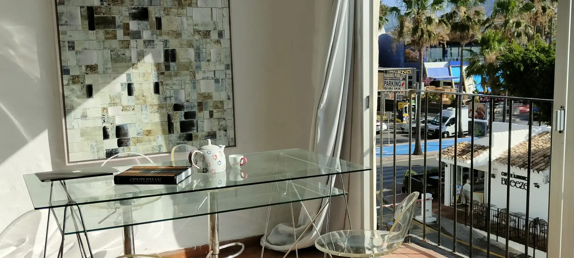 Menjador de Pis en venda en Marbella amb Aire condicionat, Calefacció i Terrassa