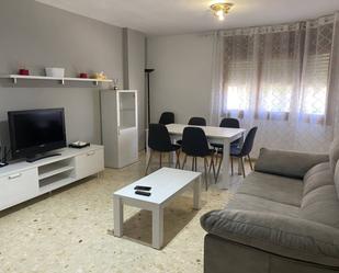 Sala d'estar de Pis de lloguer en Alcañiz amb Aire condicionat