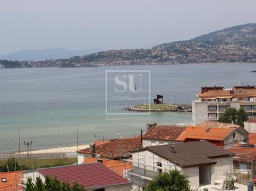 Detached house with garden for sale in Baiona