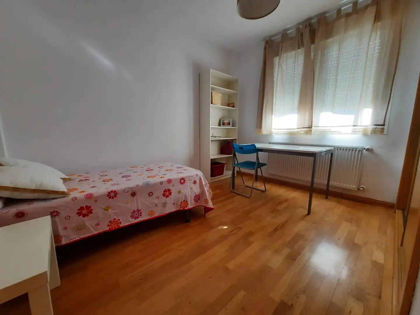 Schlafzimmer von Einfamilien-Reihenhaus zum Verkauf in Cubas de la Sagra mit Klimaanlage, Heizung und Privatgarten