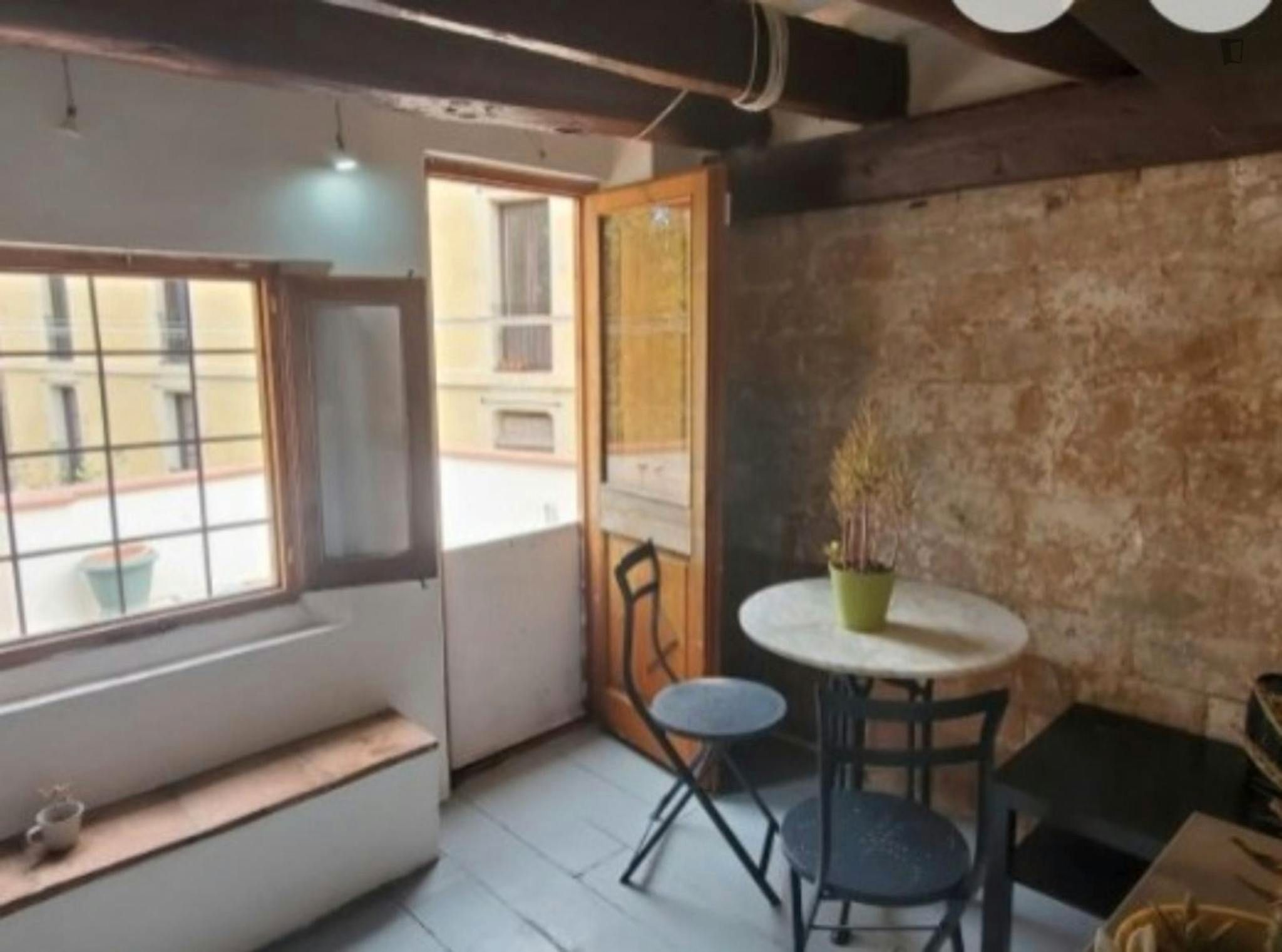 Terrassa de Pis de lloguer en  Barcelona Capital amb Jardí privat, Rentadora i Balcó