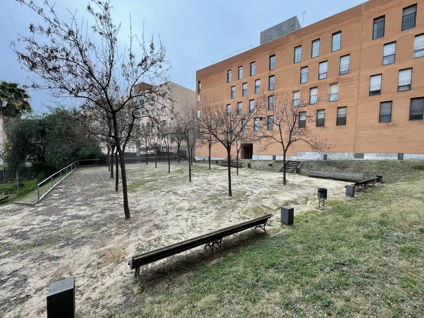 Vista exterior de Loft en venta en Sant Boi de Llobregat con Aire acondicionado y Calefacción