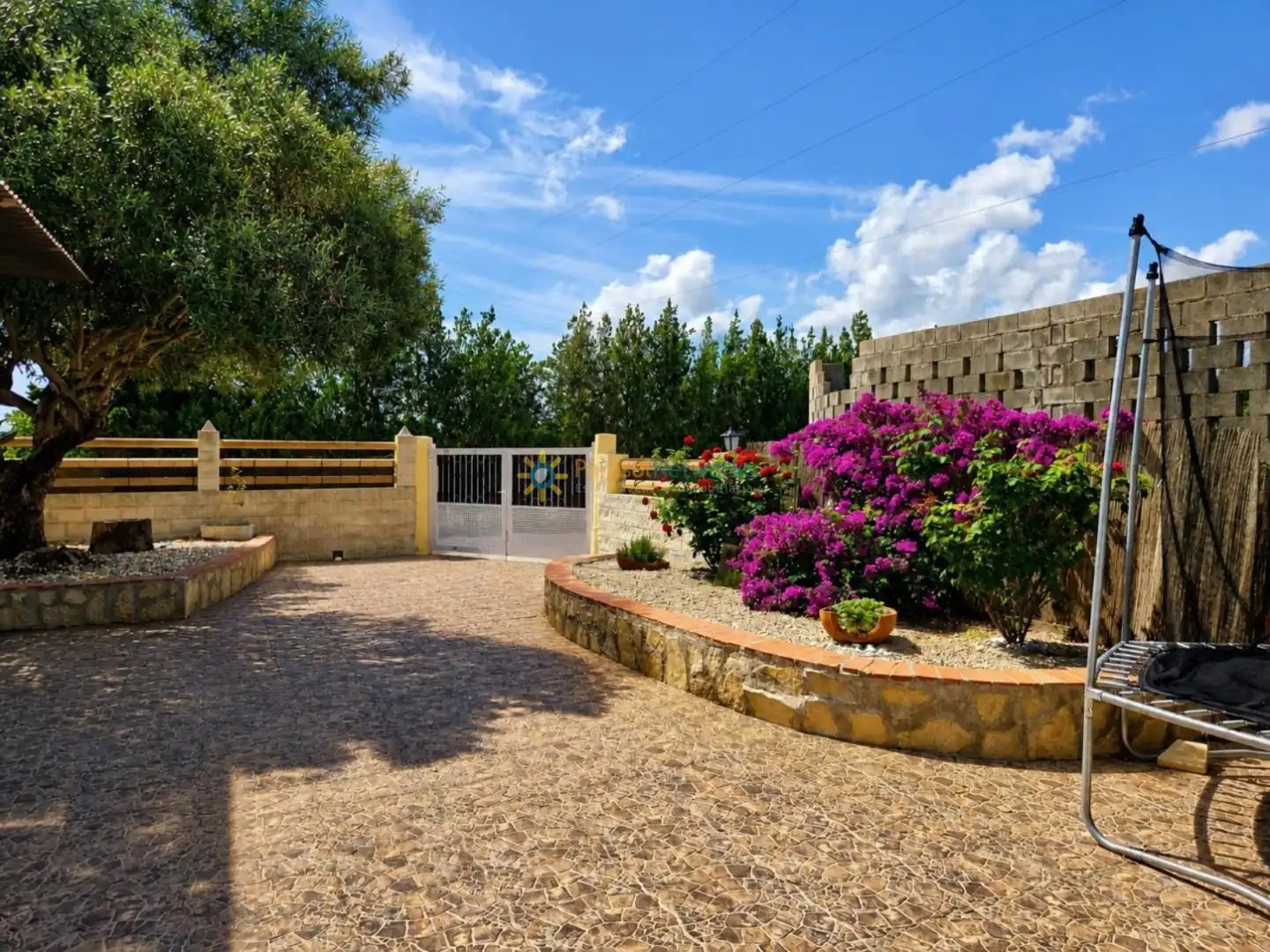 Garten von Haus oder Chalet zum Verkauf in Oliva mit Klimaanlage, Privatgarten und Terrasse