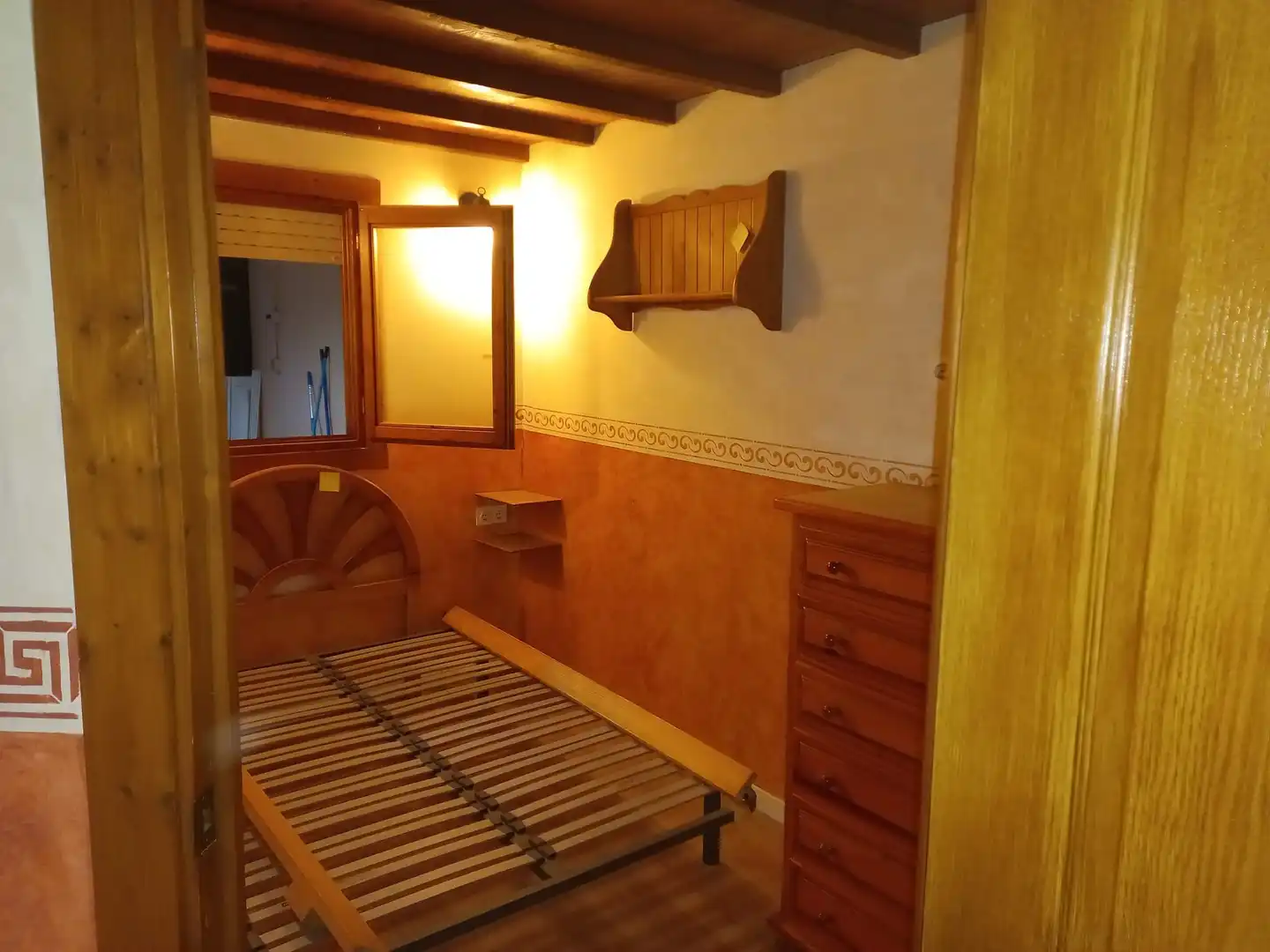 Habitación de Local en venta en San Adrián