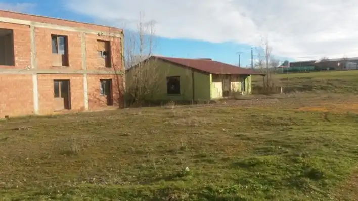 Edificio en venta en Calzada del Coto