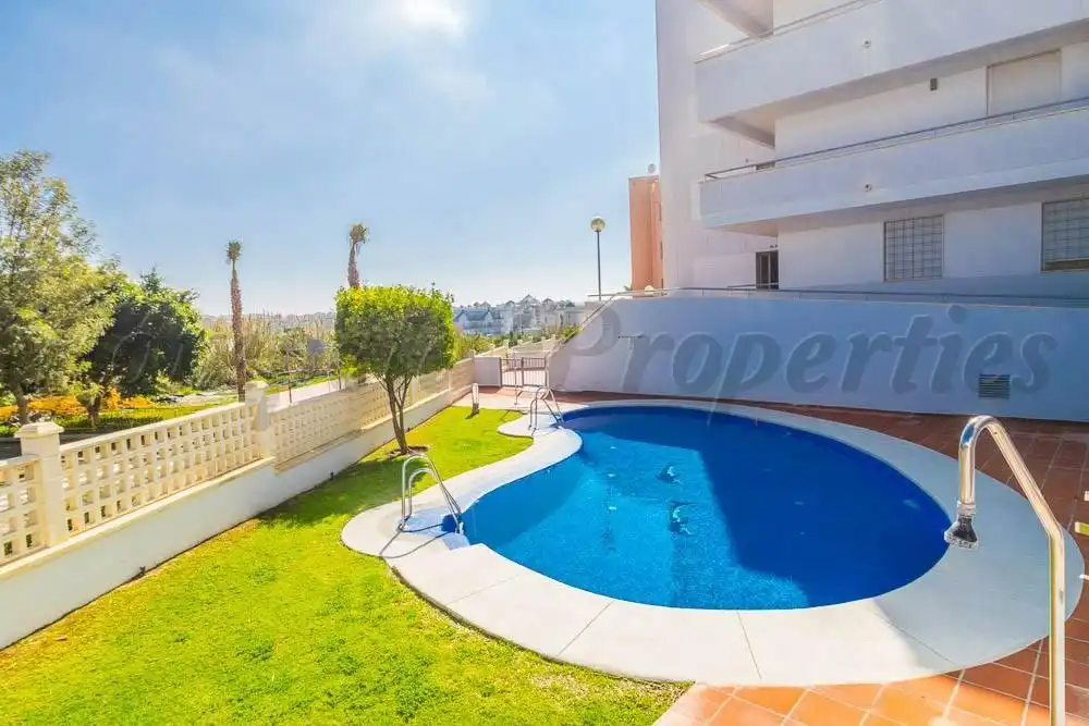 Appartement compact à vendre à Urbanización Santa Rosa, imagen 2