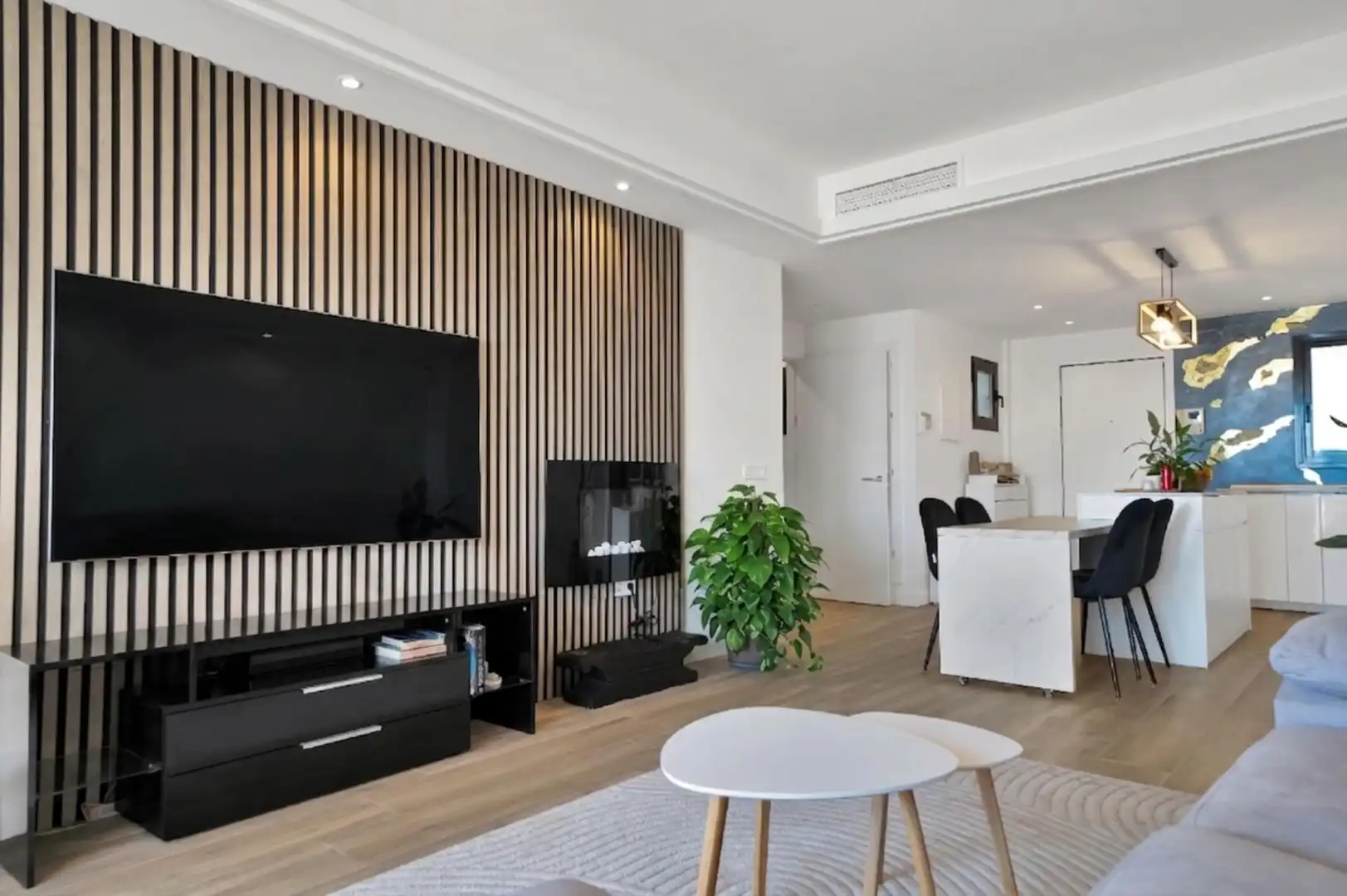 Living room of Attic for sale in Casares  with Private garden, Alarm and Community pool