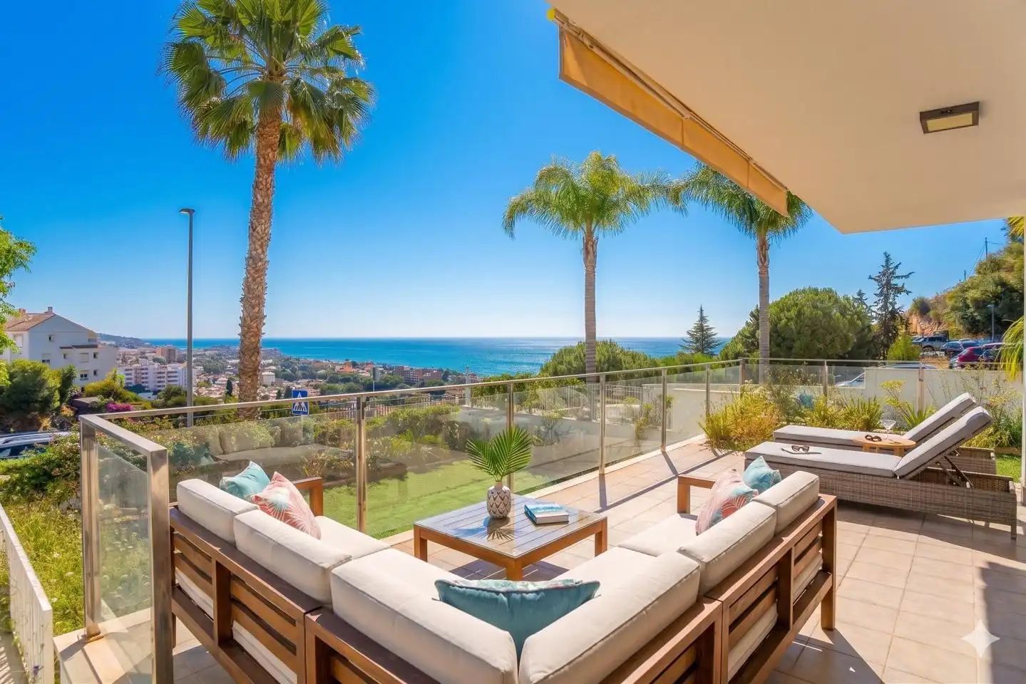 Terraza de Casa adosada en venta en Málaga con Aire acondicionado, Calefacción y Jardín privado