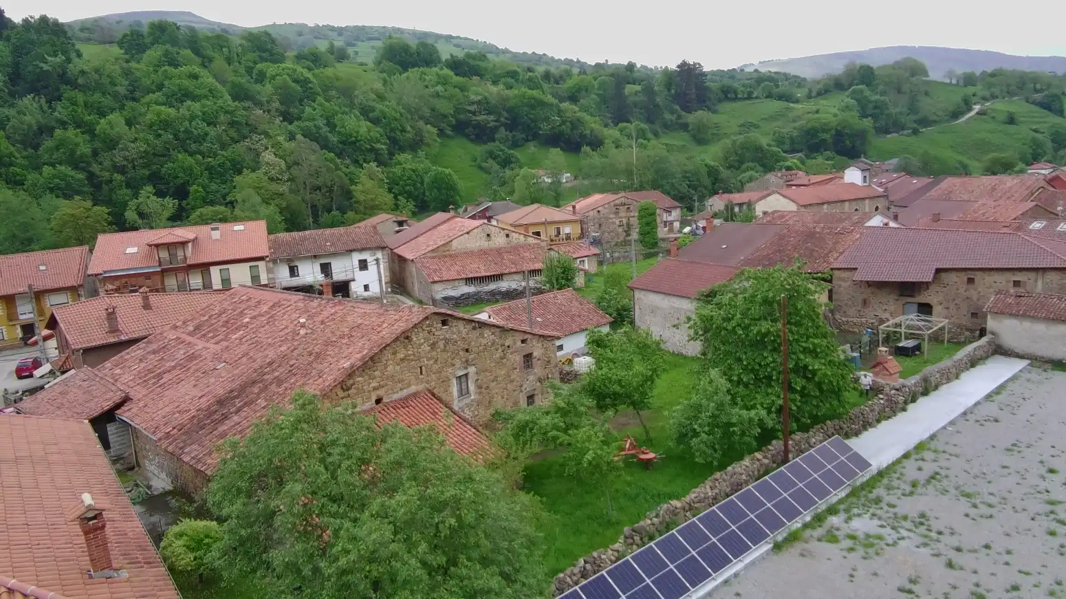 Vista exterior de Casa o xalet en venda en Cieza (Cantabria)