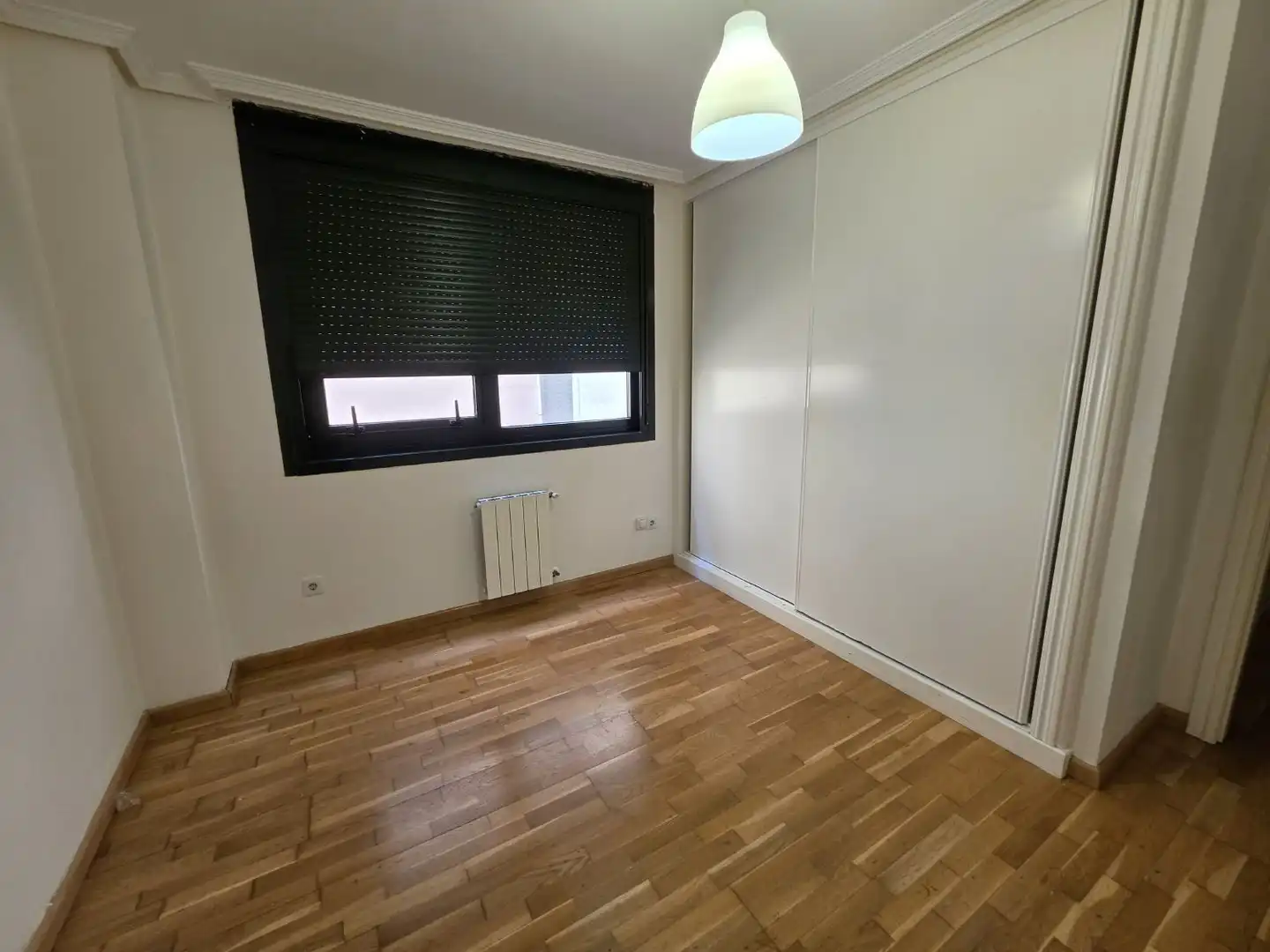 Habitación de Piso de alquiler en A Coruña Capital  con Calefacción