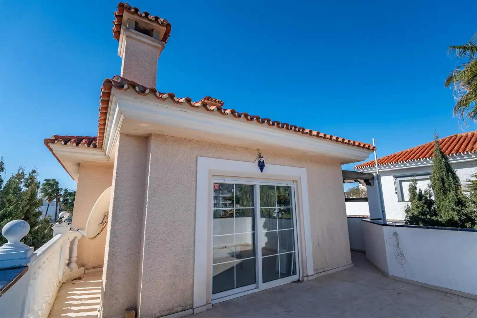 Exterior view of Houses for sale in Fuengirola  with Private garden and Terrace