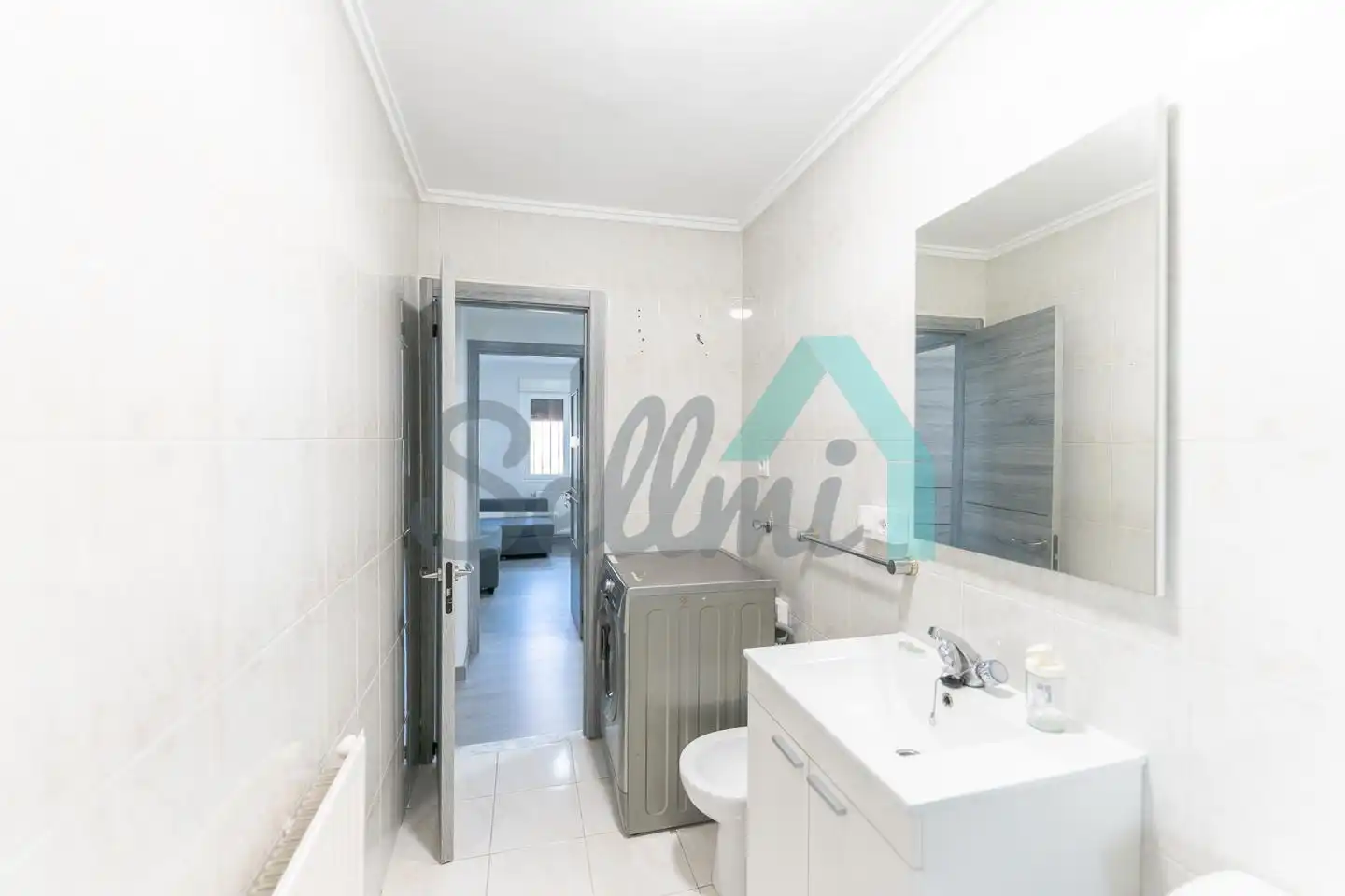 Baño de Planta baja para compartir en Oviedo  con Calefacción, Amueblado y Internet