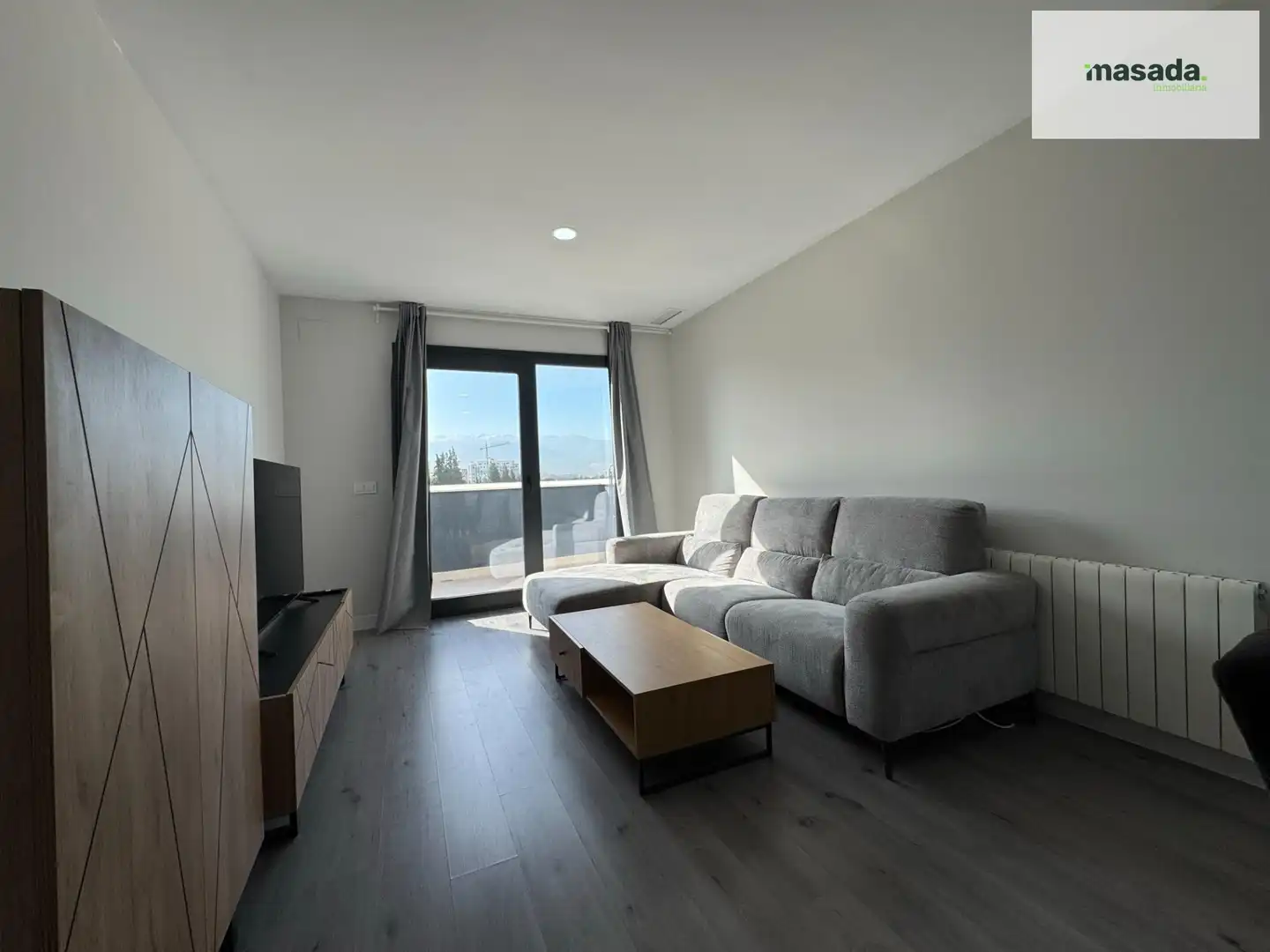 Living room of Flat for rent in Granada  with Heating, Terrace and Storage room