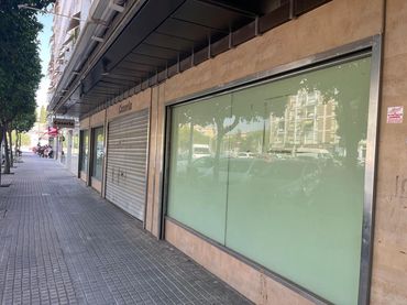 Local commercial à vendre à Avenida Virgen Milagrosa