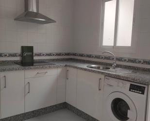 Kitchen of Flat to rent in Aznalcázar