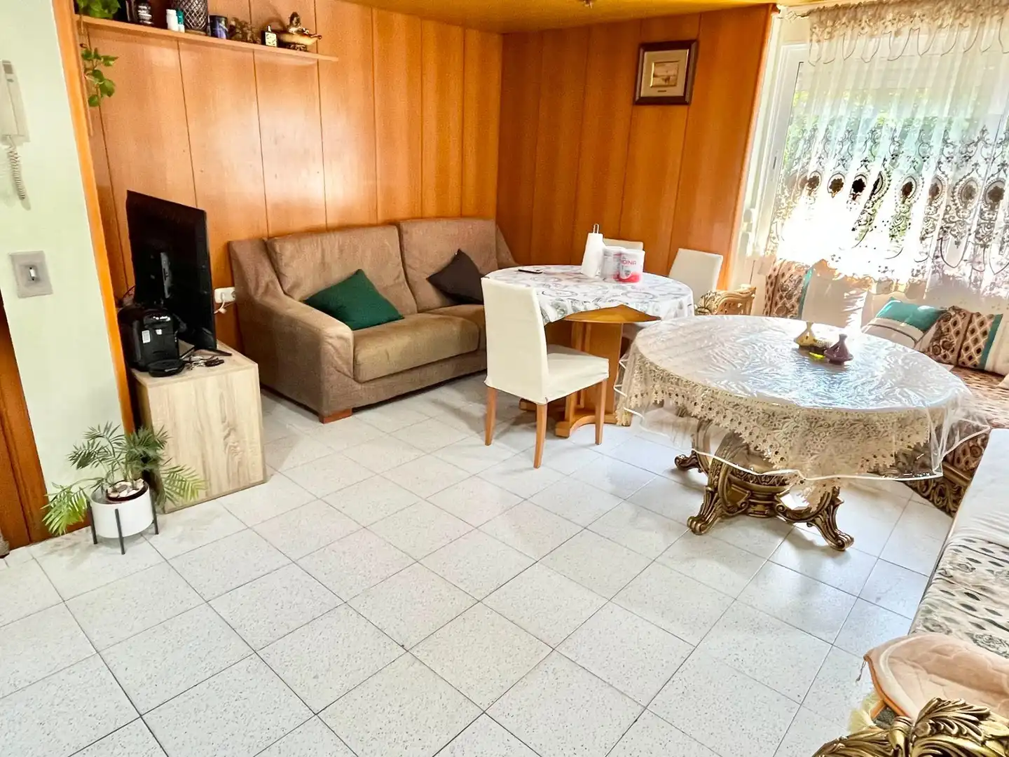 Sala d'estar de Pis en venda en Montcada i Reixac